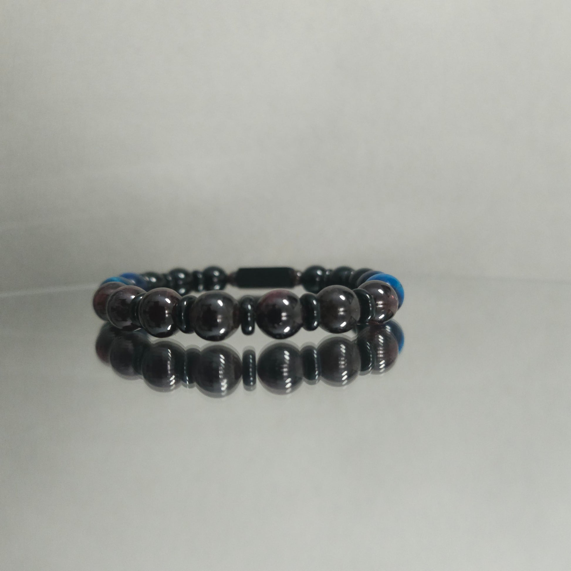 Bracer
