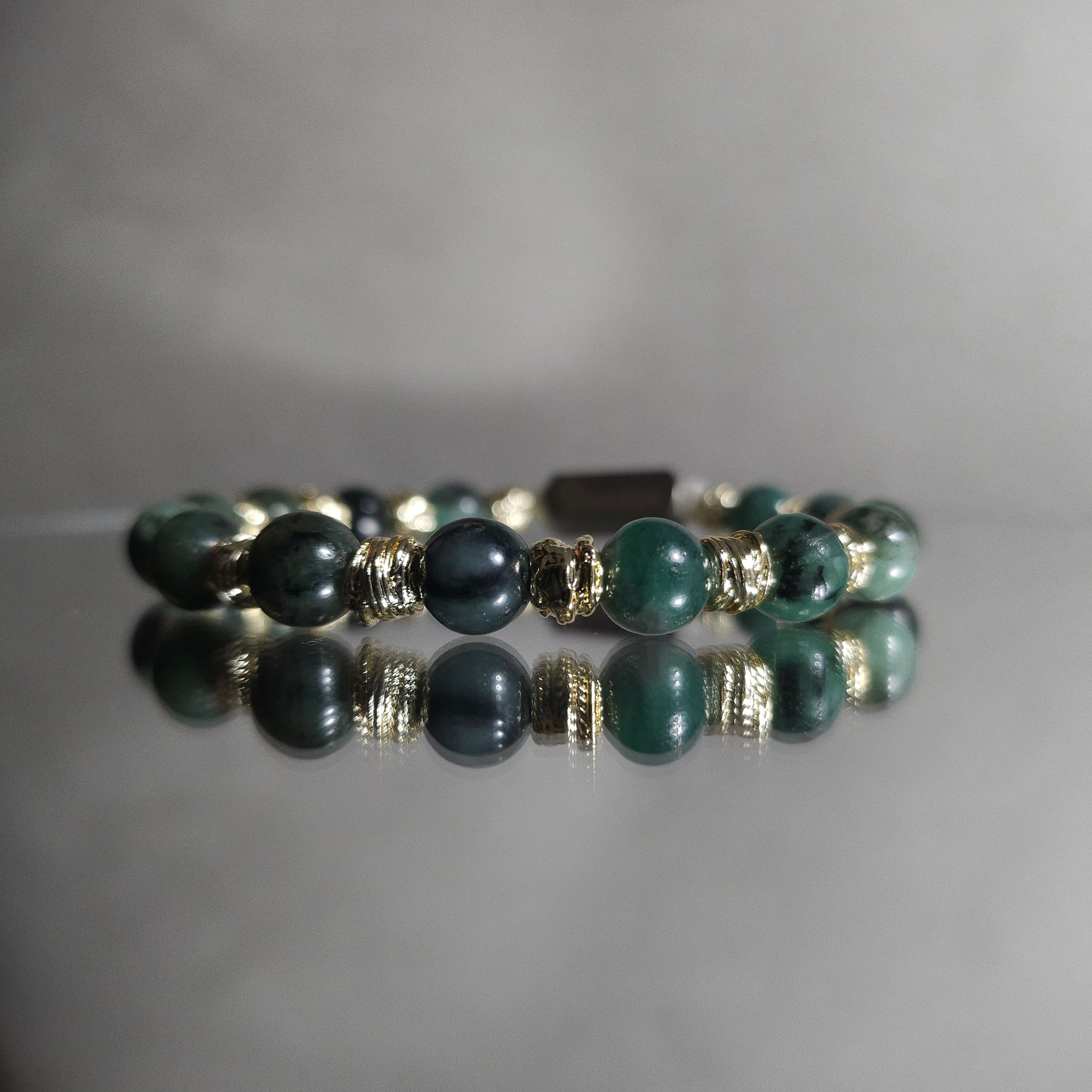 Bracer