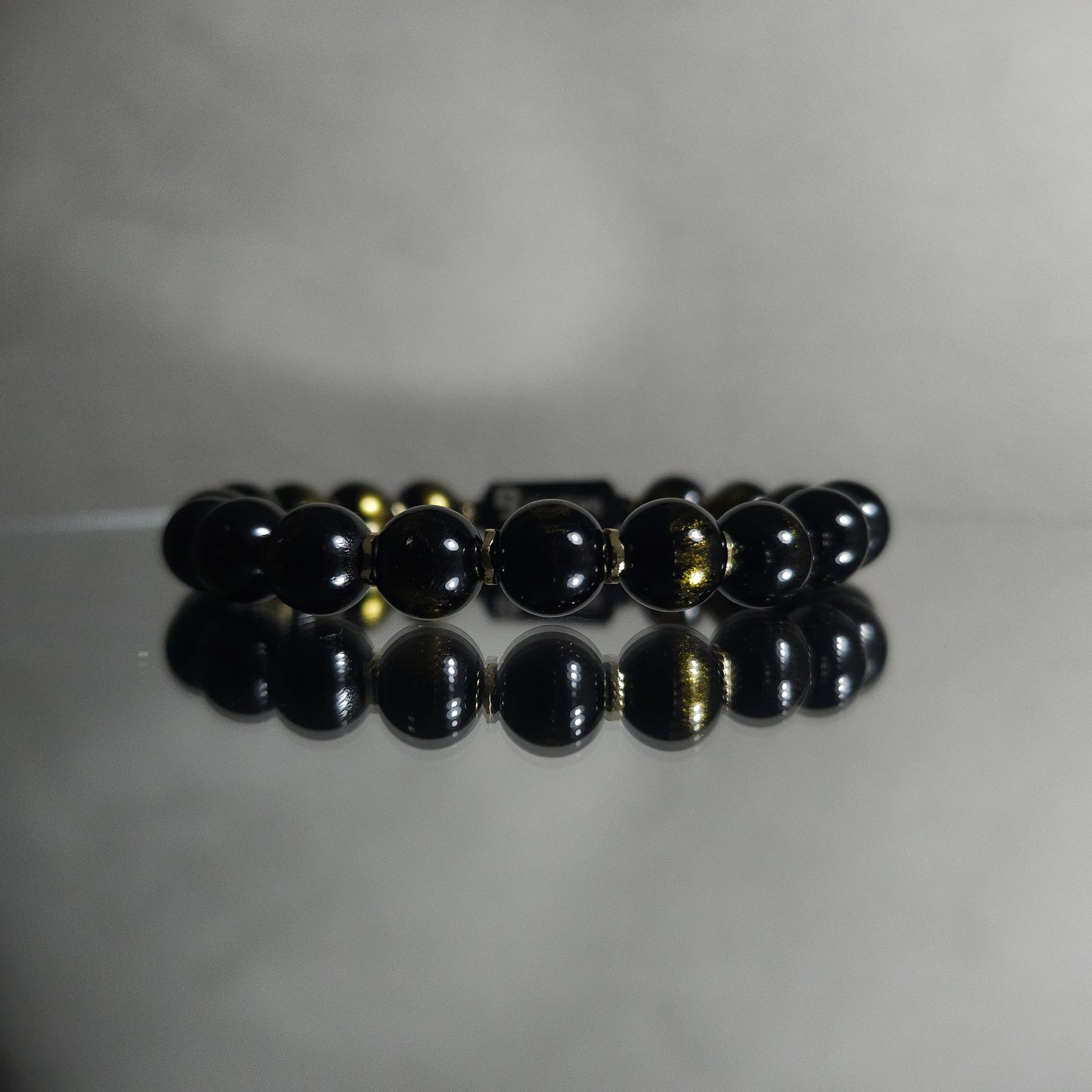 Bracer