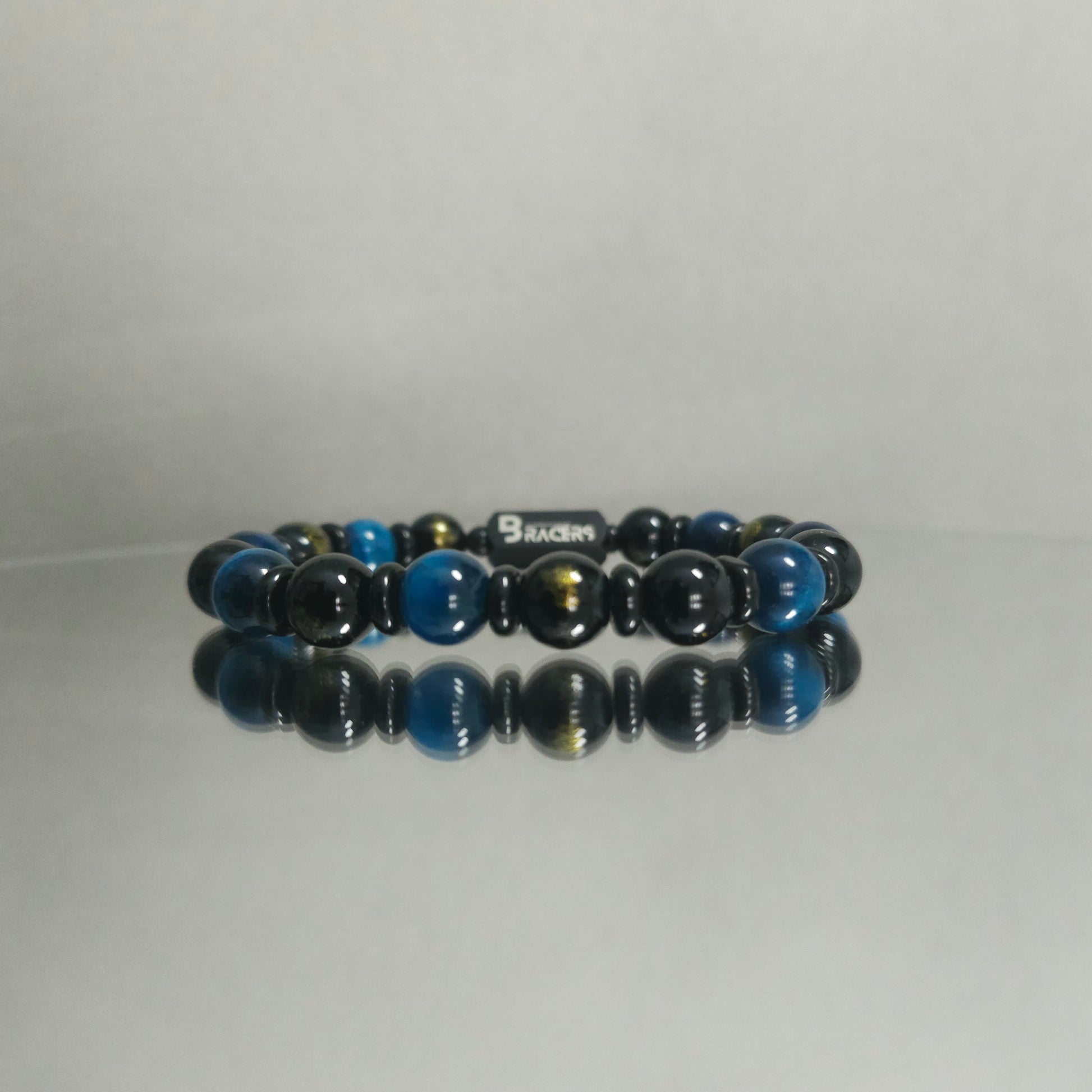 Bracer