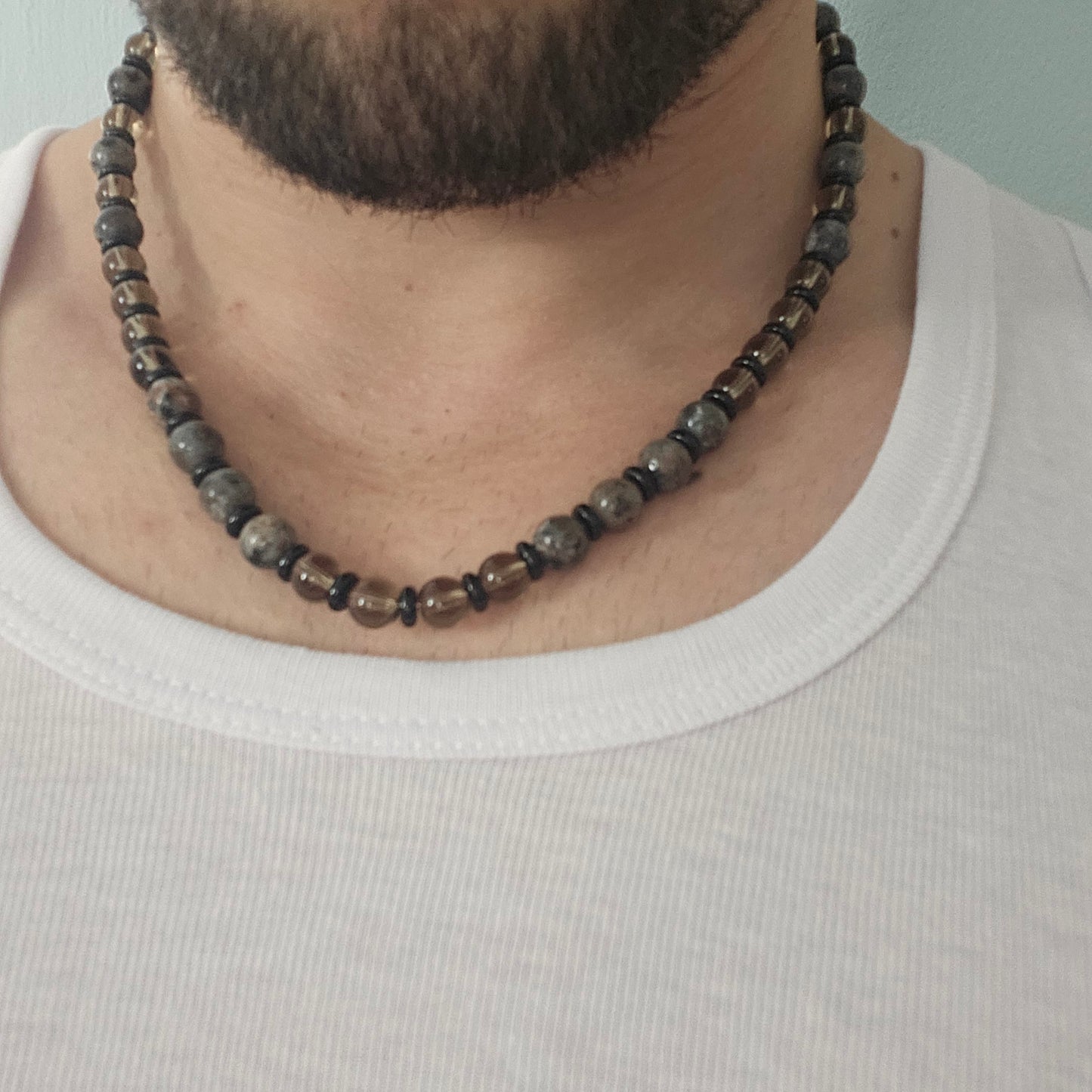 מאלה מאבני סמוקי קוורץ, יופרלייט ואוניקס