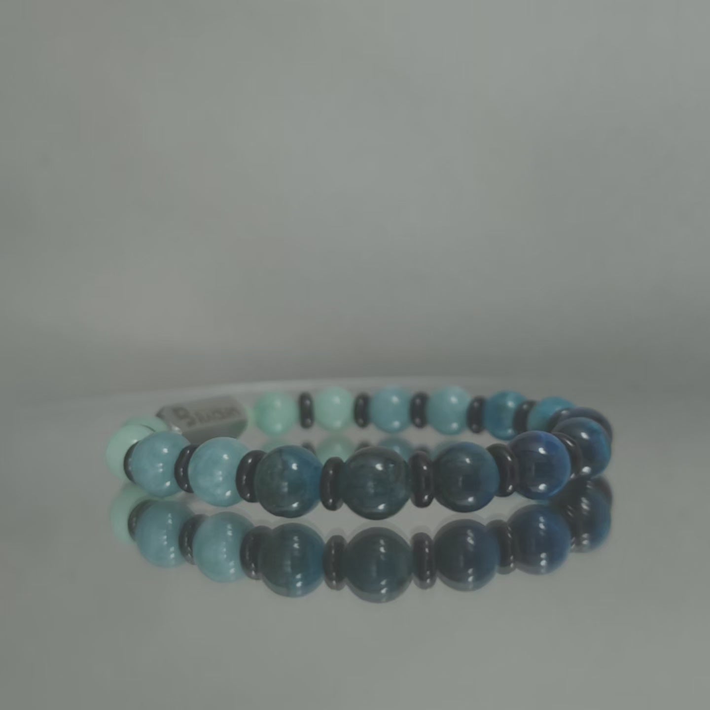 Bracer