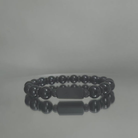Bracer