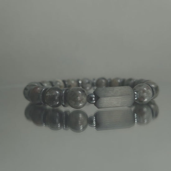 Bracer
